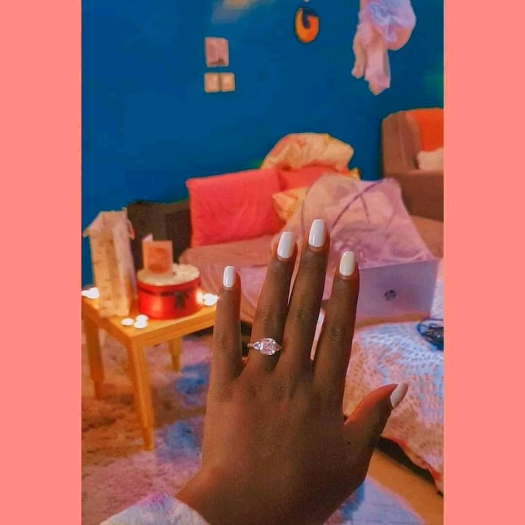 The Engagement ring on Anne Kansiime's hands 