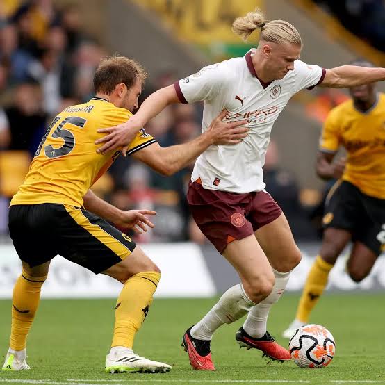 Craig Dawson vs Haaland