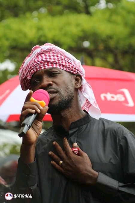 Bobi Wine outsmarts police to attend burial ceremony