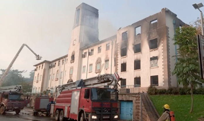 Makerere university main building has to be demolished - committee