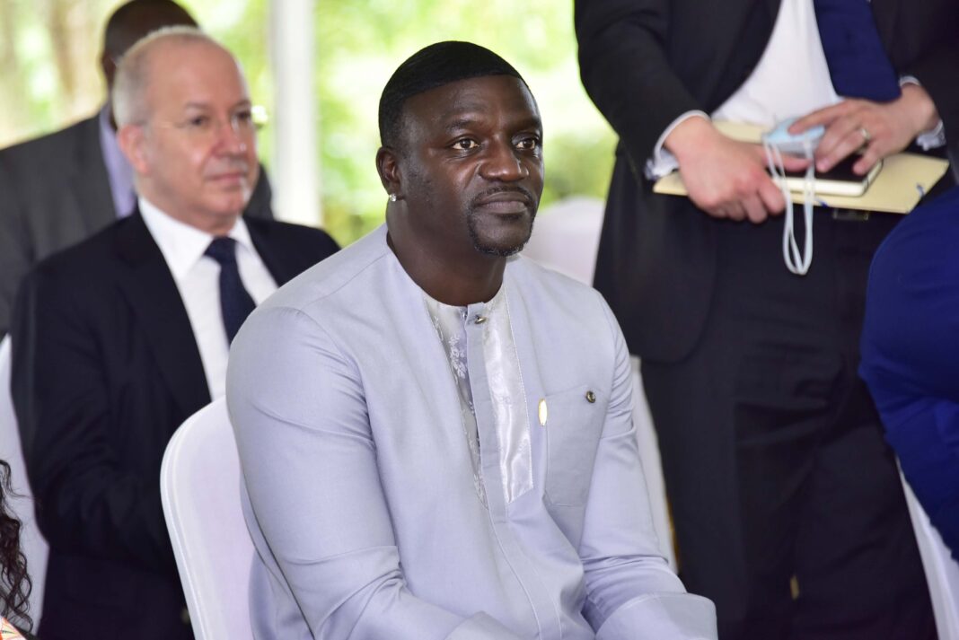 Akon given land in Mukono District to accomplish his futuristic Akon City in Uganda