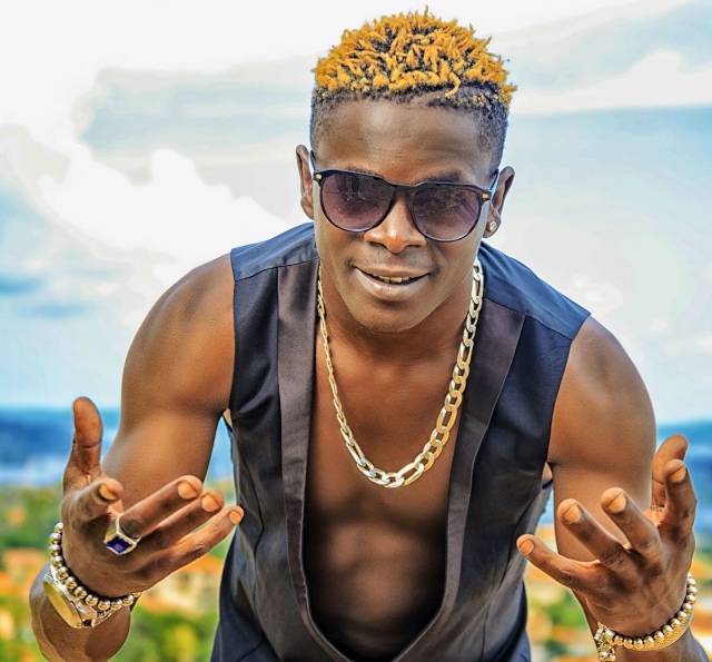 King Saha pokes BebeCool as he  promises to marry before him..