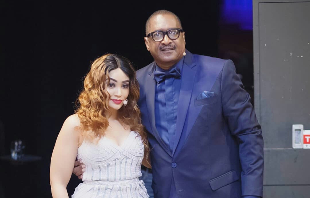 Zari Awesomely Rubs Shoulders With Beyonce's Dad.