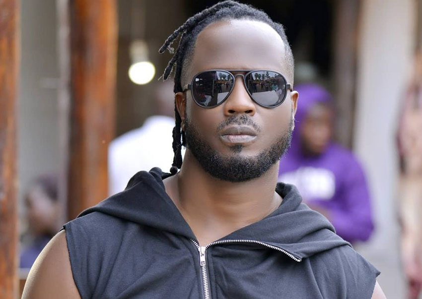 Singer Alien Skin continues to shine as Bebe Cool showers him and Champion Gudo with money.